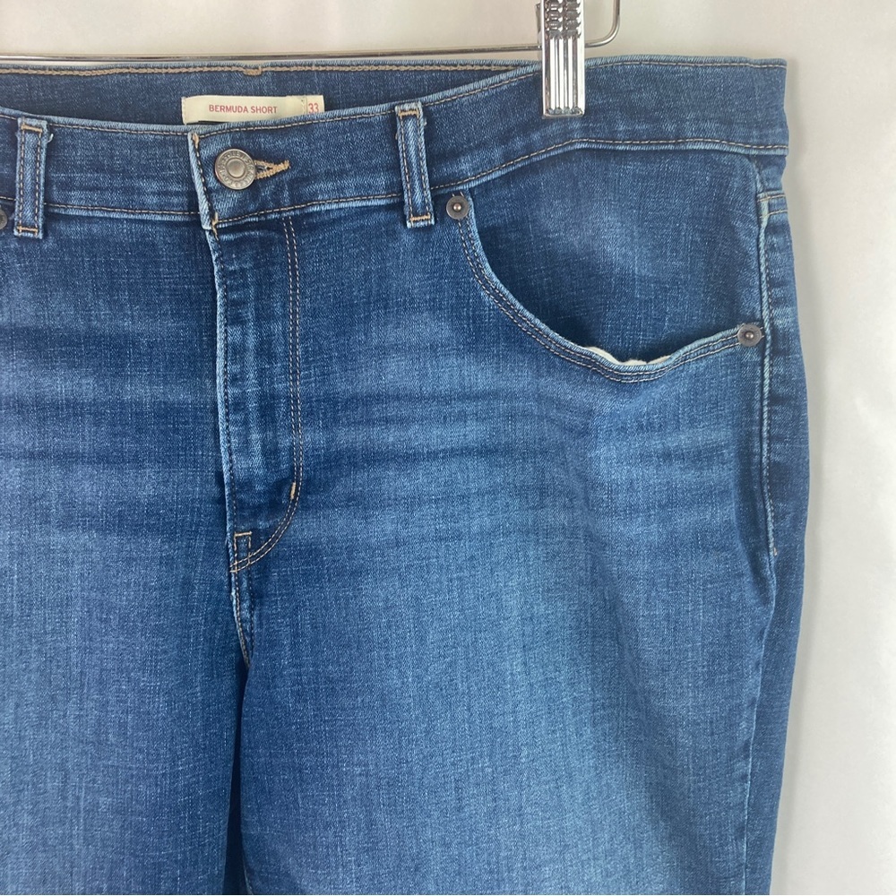 LEVI Strauss & Co Bermuda Shorts size 33 - Picture 8 of 11